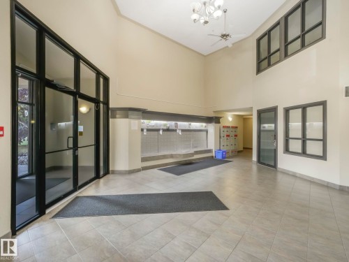 7228 7327 South Terwillegar Drive Nw, Edmonton, AB - Indoor Photo Showing Other Room