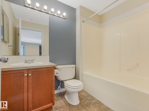 7228 7327 South Terwillegar Drive Nw, Edmonton, AB - Indoor Photo Showing Bathroom