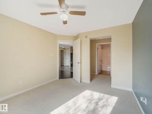 7228 7327 South Terwillegar Drive Nw, Edmonton, AB - Indoor