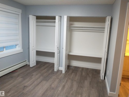 Edmonton, AB - Indoor