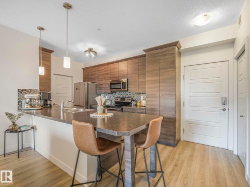 316 2588 Anderson Way, Edmonton, AB - Indoor Photo Showing Other Room