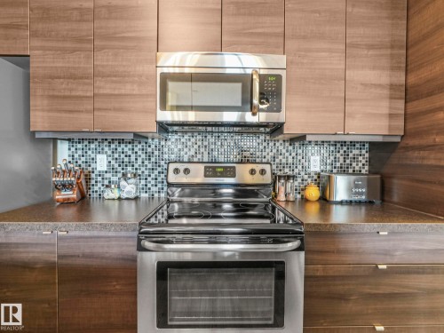316 2588 Anderson Way, Edmonton, AB - Indoor Photo Showing Kitchen With Upgraded Kitchen