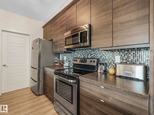 316 2588 Anderson Way, Edmonton, AB - Indoor Photo Showing Kitchen