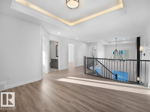 3310 Chickadee Dr, Edmonton, AB - Indoor Photo Showing Other Room