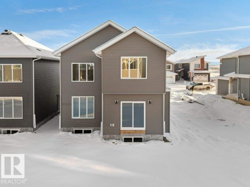 3310 Chickadee Dr, Edmonton, AB - Outdoor