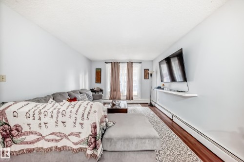 103 2624 Mill Woods Road E, Edmonton, AB - Indoor Photo Showing Bedroom