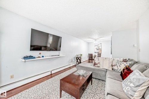 103 2624 Mill Woods Road E, Edmonton, AB - Indoor Photo Showing Living Room