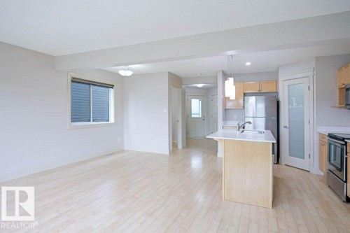 2119 28 Street, Edmonton, AB - Indoor Photo Showing Kitchen
