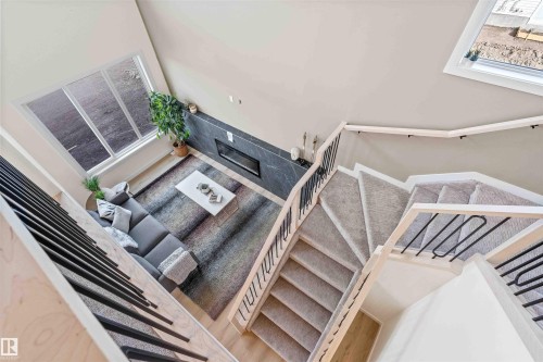 2013 154 Avenue, Edmonton, AB - Indoor Photo Showing Other Room