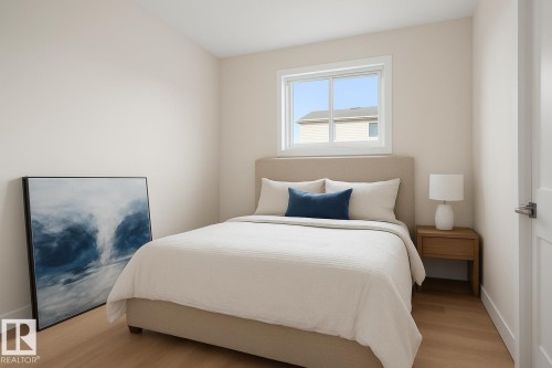 2013 154 Avenue, Edmonton, AB - Indoor Photo Showing Bedroom