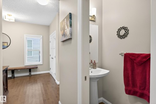17838 60A Street, Edmonton, AB - Indoor Photo Showing Bathroom