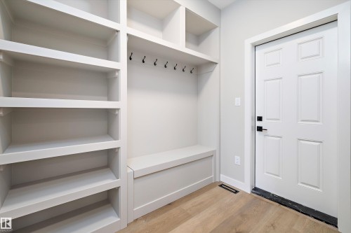 79 Chelles Wynd, St. Albert, AB - Indoor Photo Showing Other Room