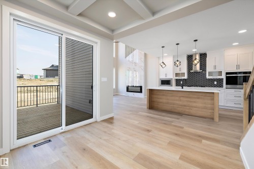 79 Chelles Wynd, St. Albert, AB - Indoor Photo Showing Kitchen