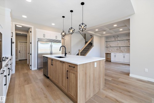79 Chelles Wynd, St. Albert, AB - Indoor Photo Showing Kitchen With Upgraded Kitchen