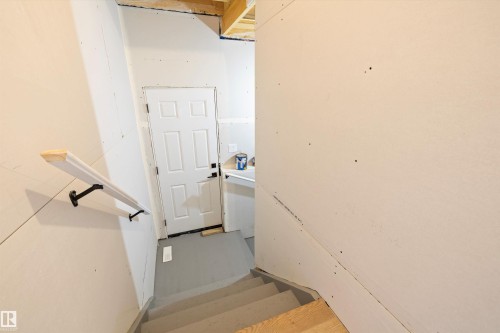 79 Chelles Wynd, St. Albert, AB - Indoor Photo Showing Other Room