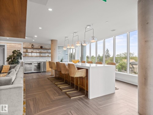 605 14105 West Block Drive, Edmonton, AB - Indoor