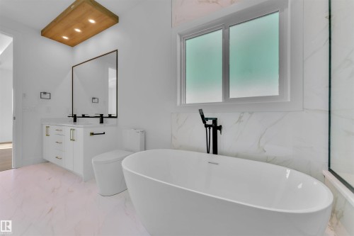 164 Caledon Crescent, Spruce Grove, AB - Indoor Photo Showing Bathroom