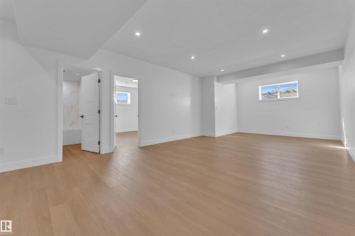 164 Caledon Crescent, Spruce Grove, AB - Indoor Photo Showing Other Room