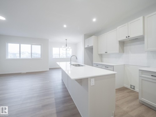 161 Elliott Wynd, Fort Saskatchewan, AB - Indoor Photo Showing Kitchen With Double Sink