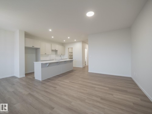 161 Elliott Wynd, Fort Saskatchewan, AB - Indoor Photo Showing Kitchen