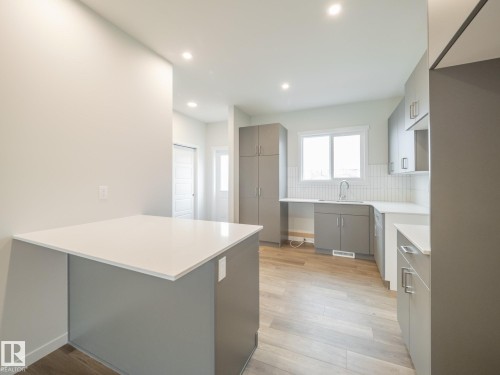 15 Nerine Crescent, St. Albert, AB - Indoor