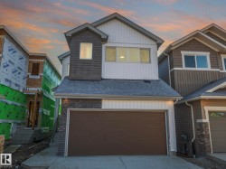 2511 211 Street  Edmonton, AB T6M 3H1