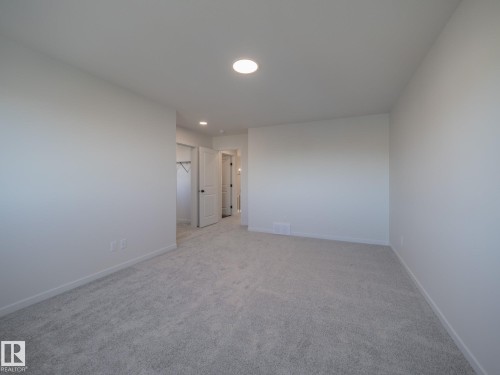 2511 211 Street, Edmonton, AB - Indoor Photo Showing Other Room