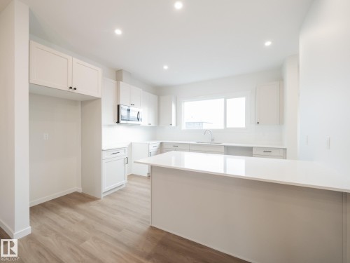 17631 70 Street, Edmonton, AB - Indoor Photo Showing Other Room