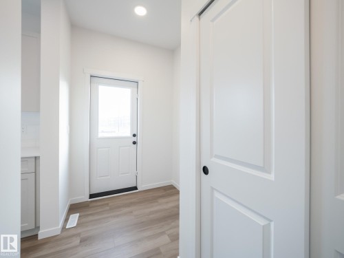 17631 70 Street, Edmonton, AB - Indoor Photo Showing Other Room