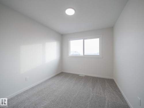 17631 70 Street, Edmonton, AB - Indoor Photo Showing Other Room