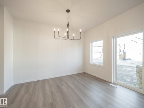 4639 Kinsella Landing, Edmonton, AB - Indoor Photo Showing Other Room