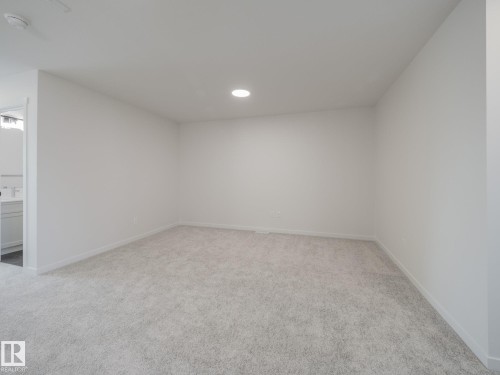 4639 Kinsella Landing, Edmonton, AB - Indoor Photo Showing Other Room
