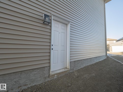 4639 Kinsella Landing, Edmonton, AB - Outdoor With Exterior