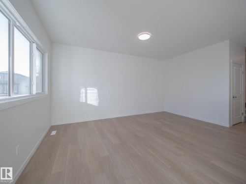 2507 211 Street, Edmonton, AB - Indoor Photo Showing Other Room