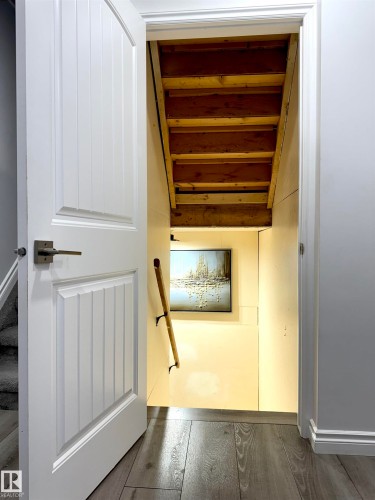 2758 105 Street, Edmonton, AB - Indoor Photo Showing Other Room