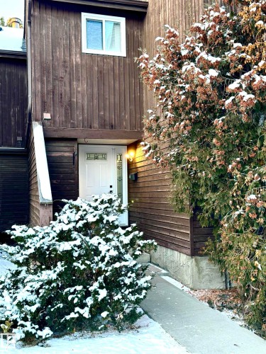 2758 105 Street, Edmonton, AB - Outdoor