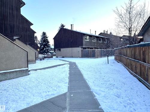 2758 105 Street, Edmonton, AB - Outdoor With Exterior