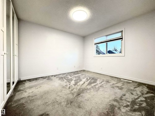 2758 105 Street, Edmonton, AB - Indoor Photo Showing Other Room