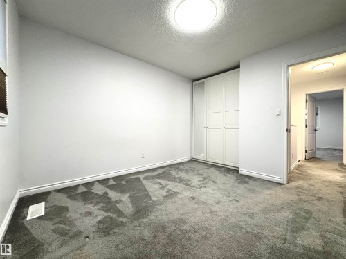 2758 105 Street, Edmonton, AB - Indoor Photo Showing Other Room