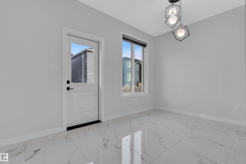 3516 41 Avenue, Beaumont, AB - Indoor Photo Showing Other Room