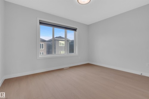 3516 41 Avenue, Beaumont, AB - Indoor Photo Showing Other Room