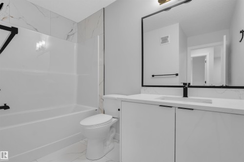 3516 41 Avenue, Beaumont, AB - Indoor Photo Showing Bathroom