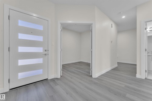 21 Westwyck Link, Spruce Grove, AB - Indoor Photo Showing Other Room