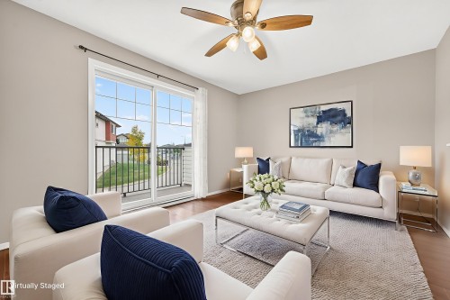 36 3751 12 Street, Edmonton, AB - Indoor Photo Showing Living Room