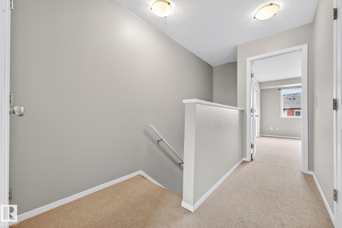 36 3751 12 Street, Edmonton, AB - Indoor Photo Showing Other Room