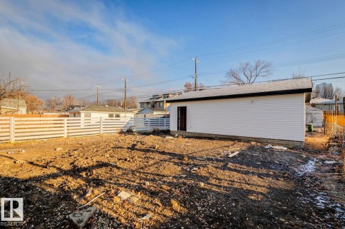 9023 90 Street, Edmonton, AB - Outdoor