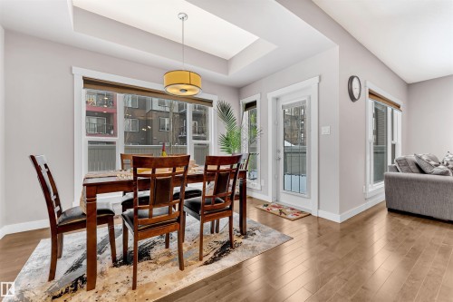 723 57 Street, Edmonton, AB - Indoor Photo Showing Dining Room