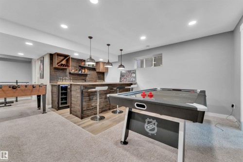 723 57 Street, Edmonton, AB - Indoor Photo Showing Other Room