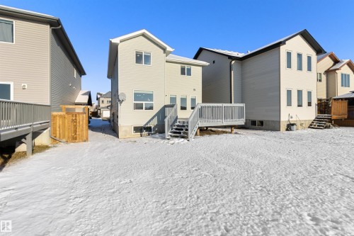 75 Dunlop Wynd, Leduc, AB - Outdoor