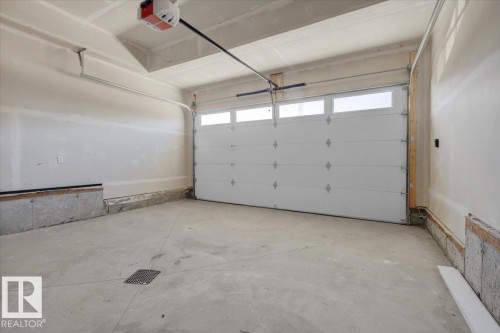 63 Waverly Way, Fort Saskatchewan, AB - Indoor Photo Showing Garage